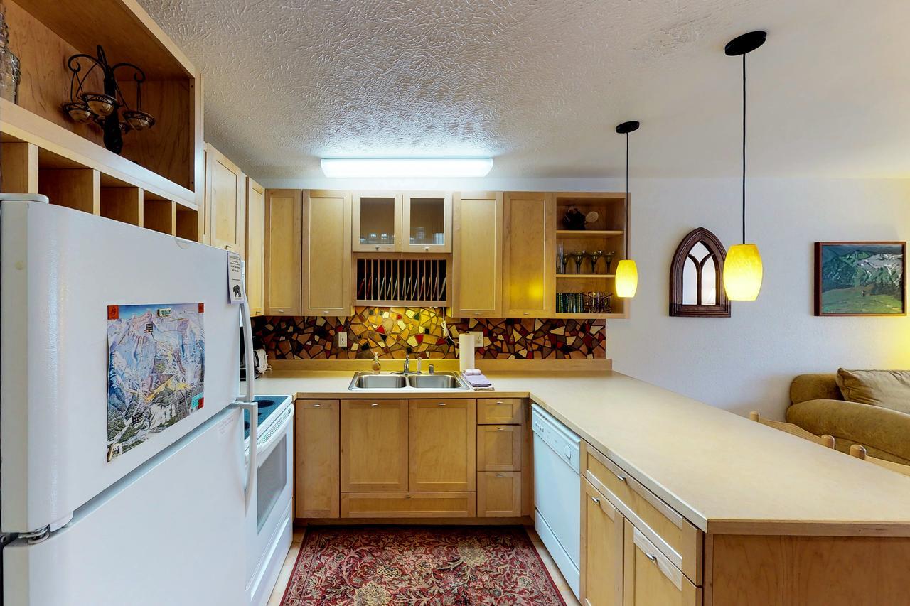 Brighton #208 Girdwood