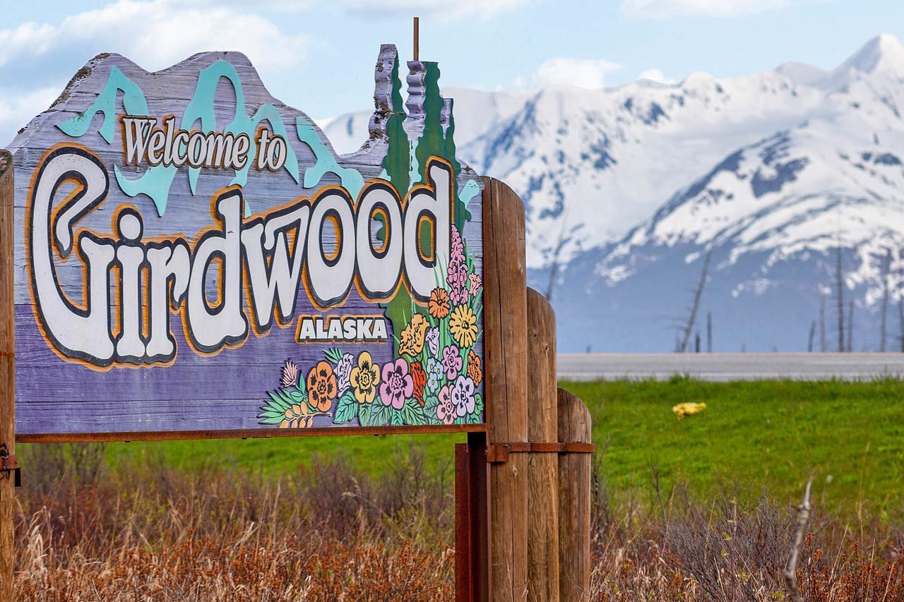 Loveland Girdwood