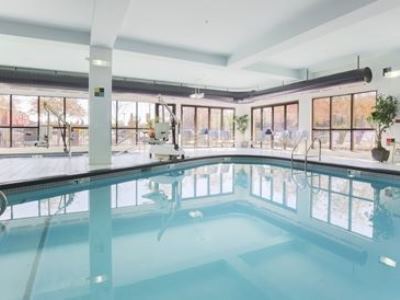 Hampton Hotel 3*