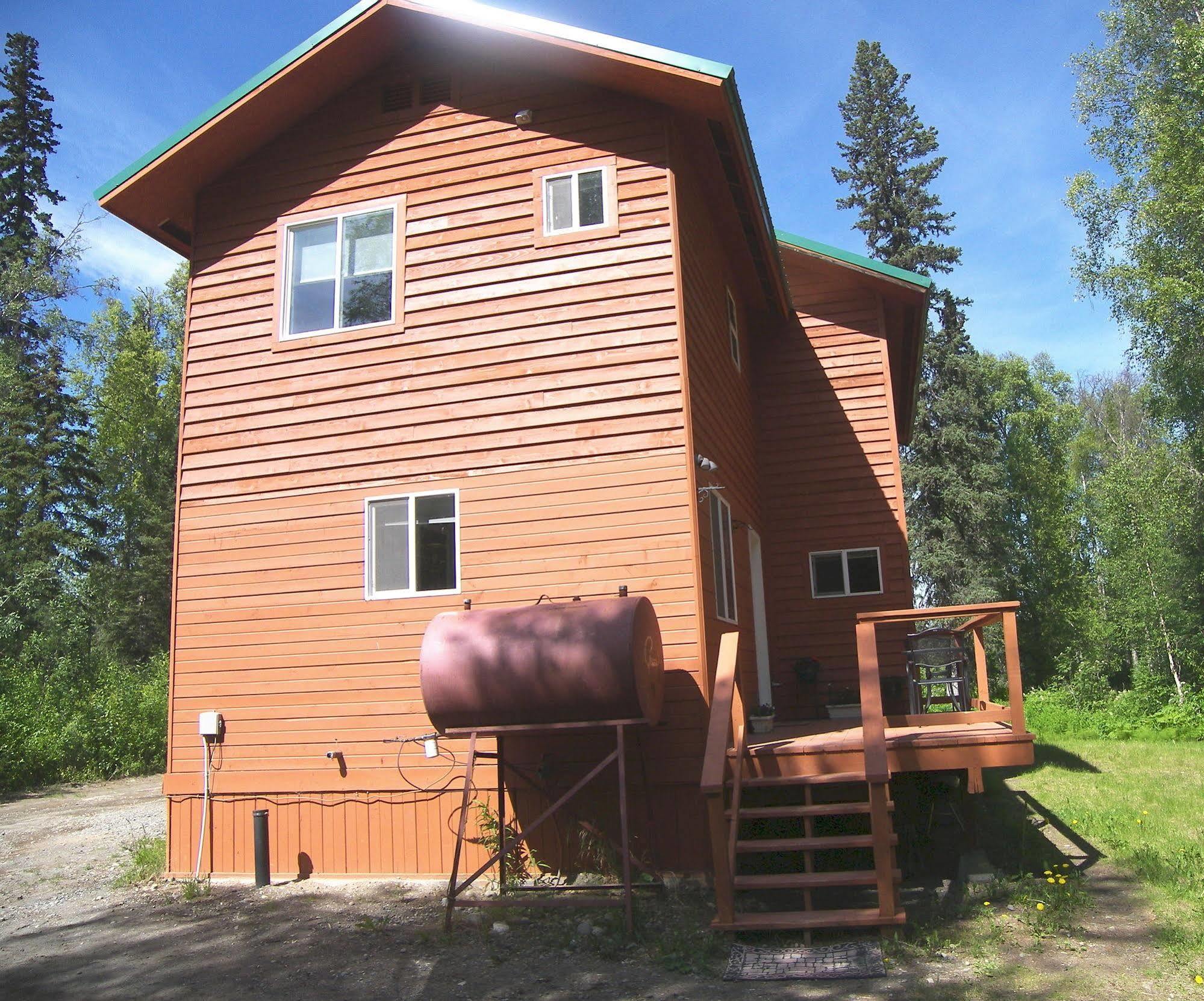 Grace And Bill's Freedom Hills Bed & Breakfast 2*