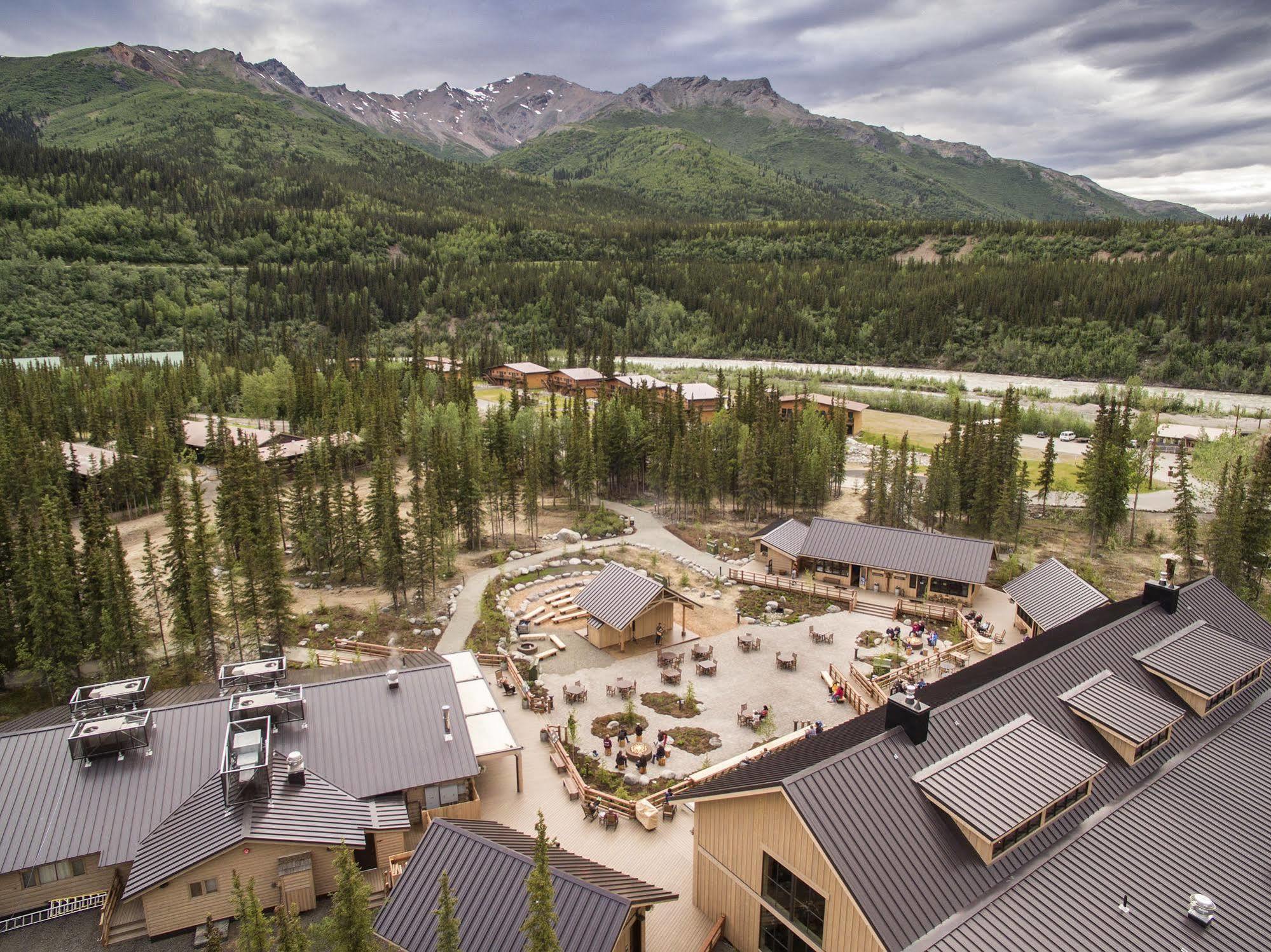 Holland America Denali Resort 3*