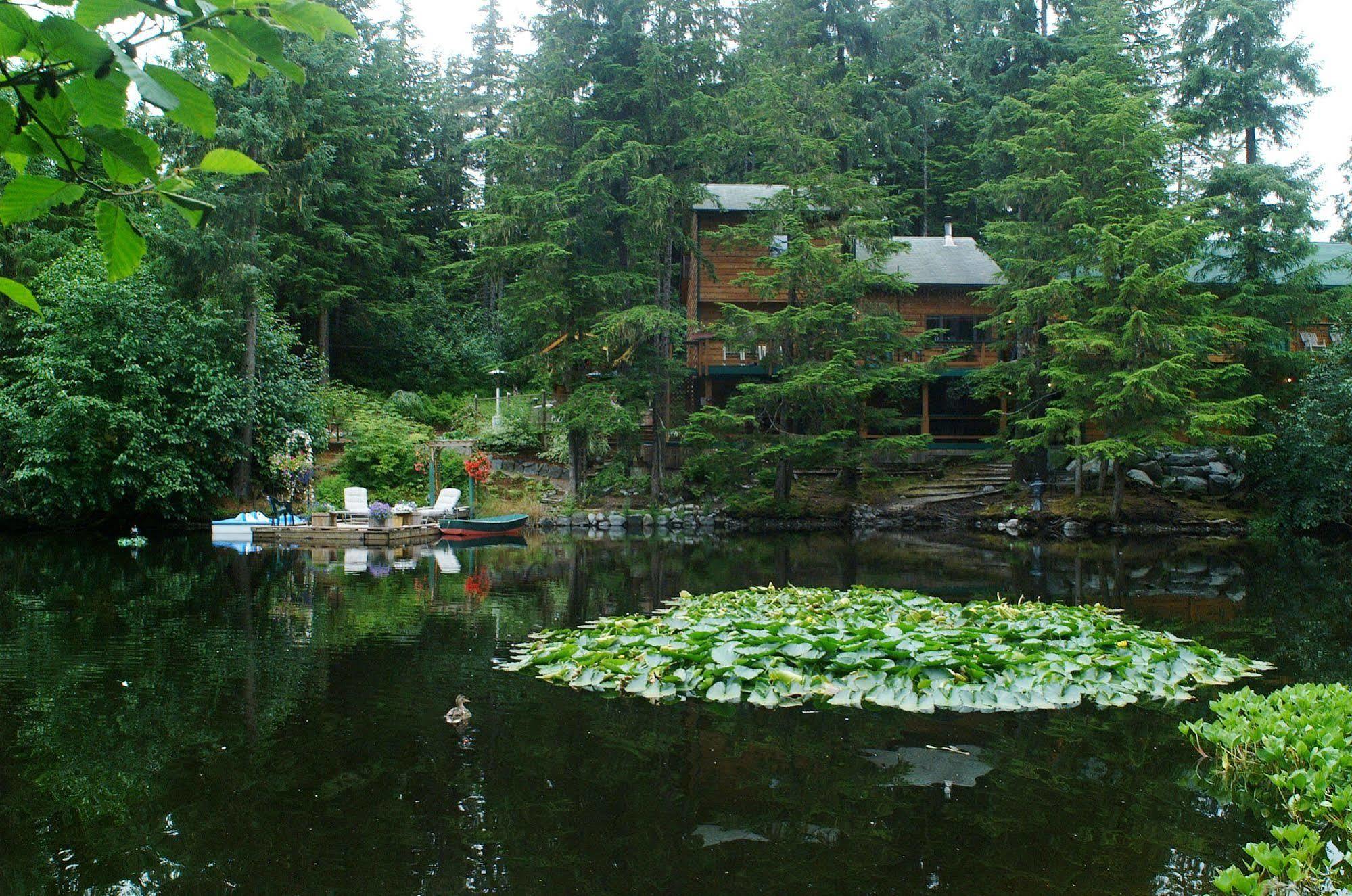 Bed & Breakfast Pearson's Pond Luxury And Adventure Juneau