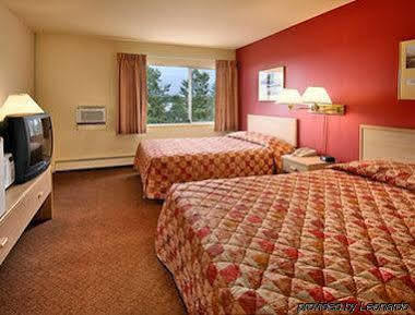 Hotel Ramada By Wyndham 3*