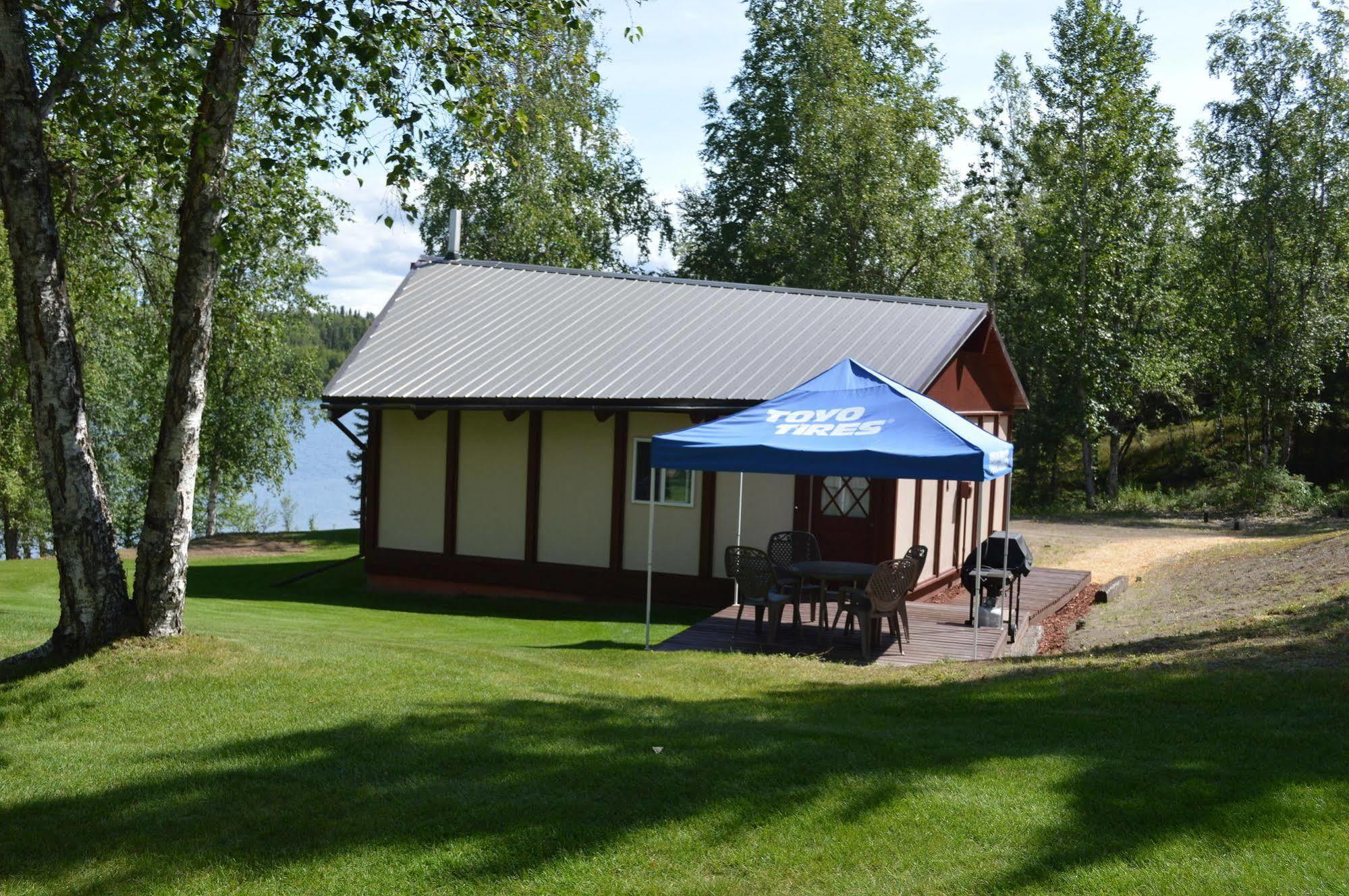 St. Theresa's Lakeside Hotel 3*