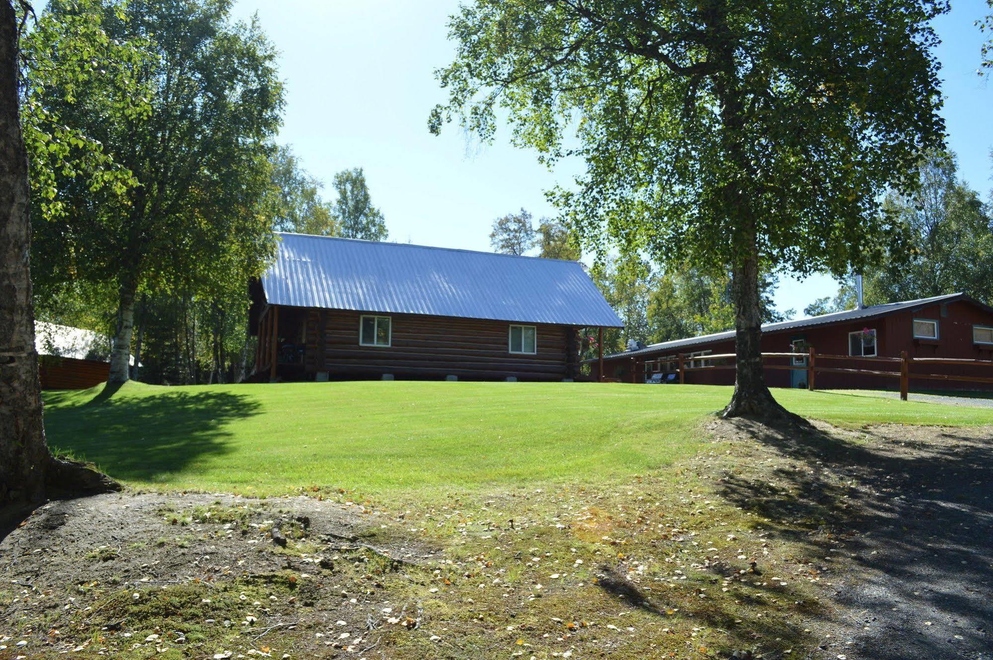 St. Theresa's Lakeside Hotel 3*
