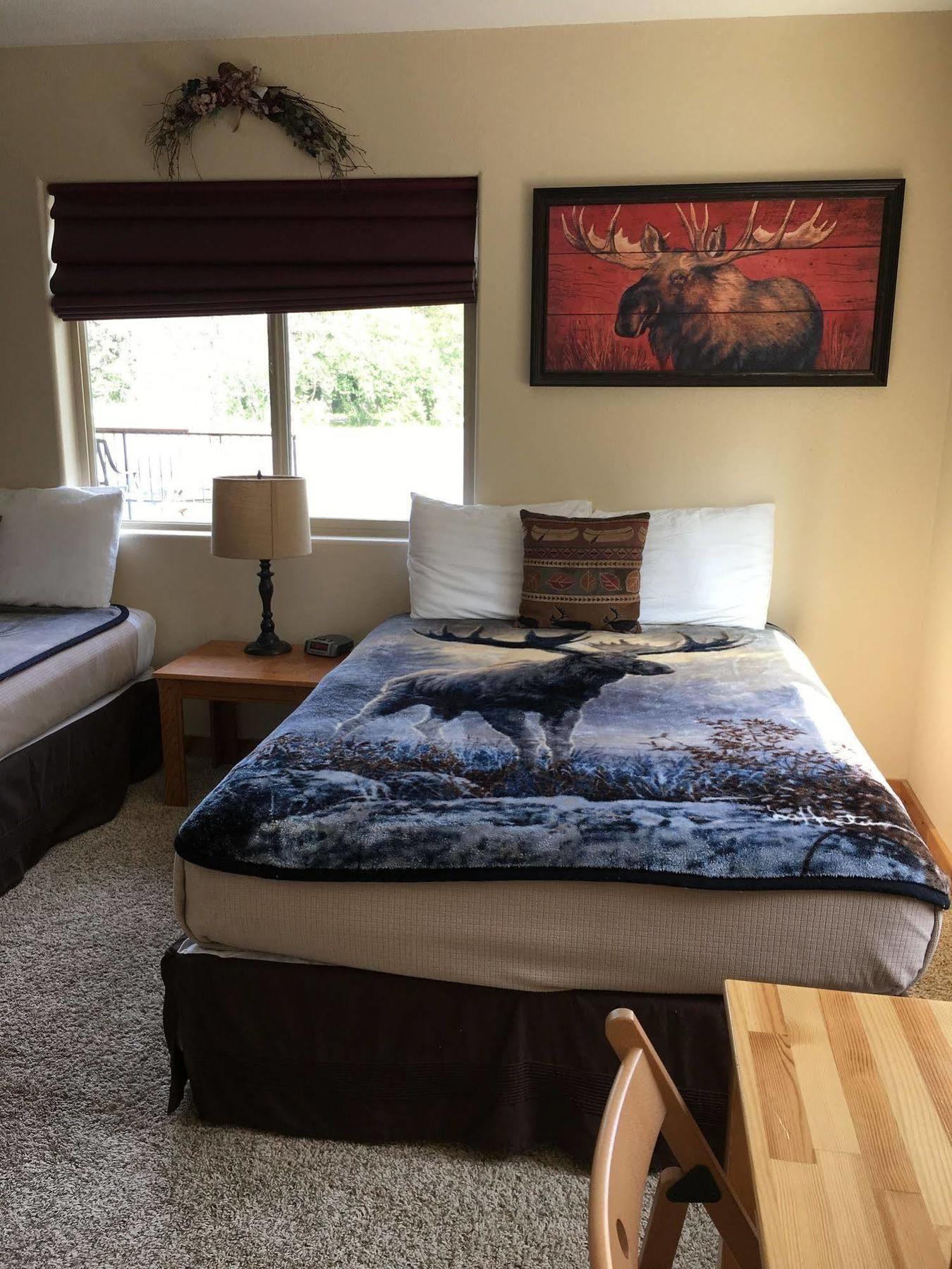 Twin Peaks Lodge And Rv Park Lodge *