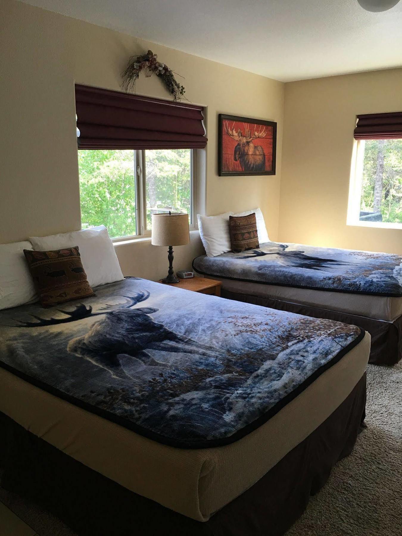 Twin Peaks Lodge And Rv Park Seward
