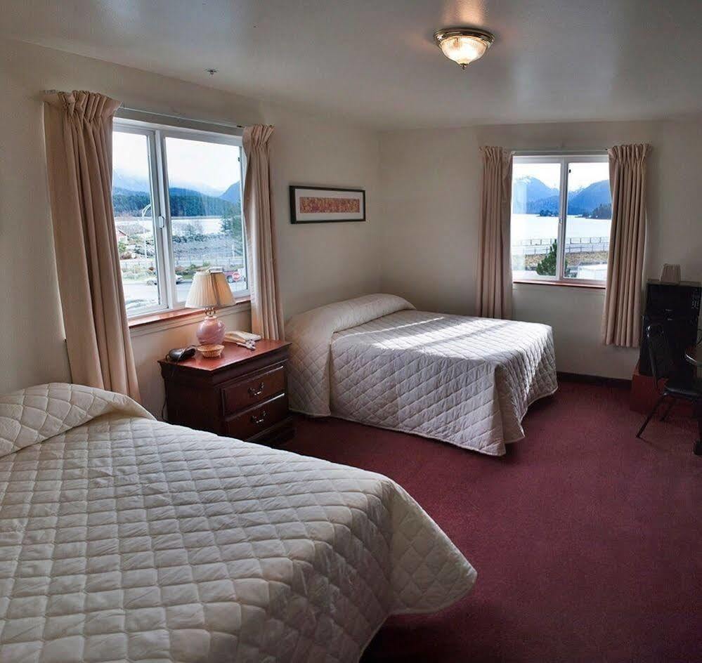 Sitka Hotel Hotel 2*