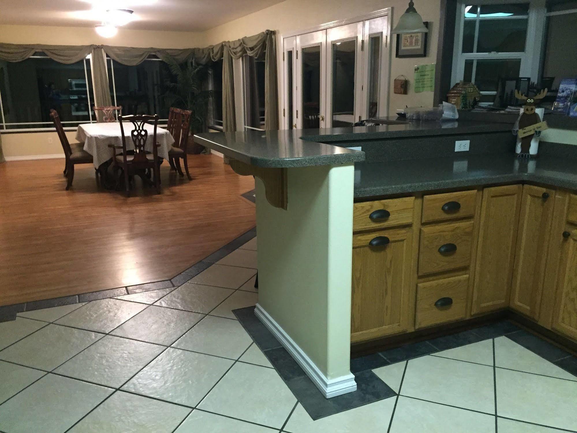 The Moose Is Bed & Breakfast 3*