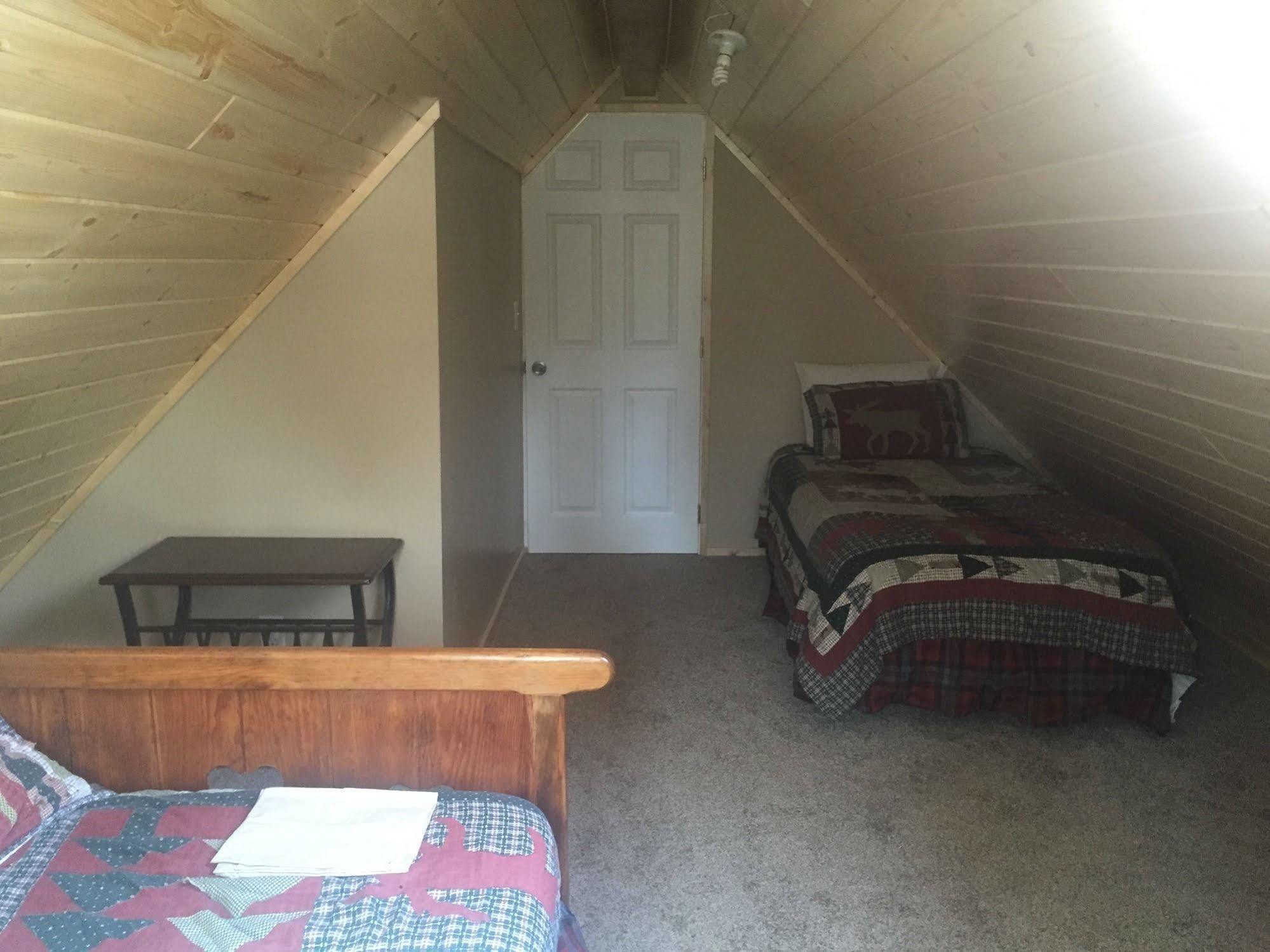 The Moose Is Bed & Breakfast 3*