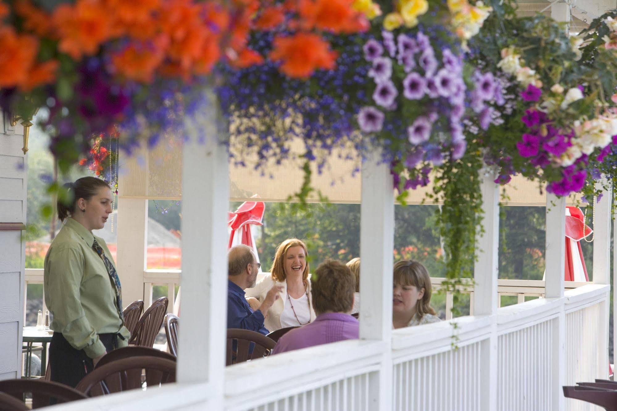 River's Edge Holiday park 3*