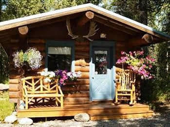 Hatcher Pass Bed & Breakfast 3*
