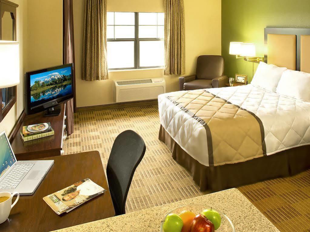 Extended America - - Shell Simmons Drive Hotel 2*