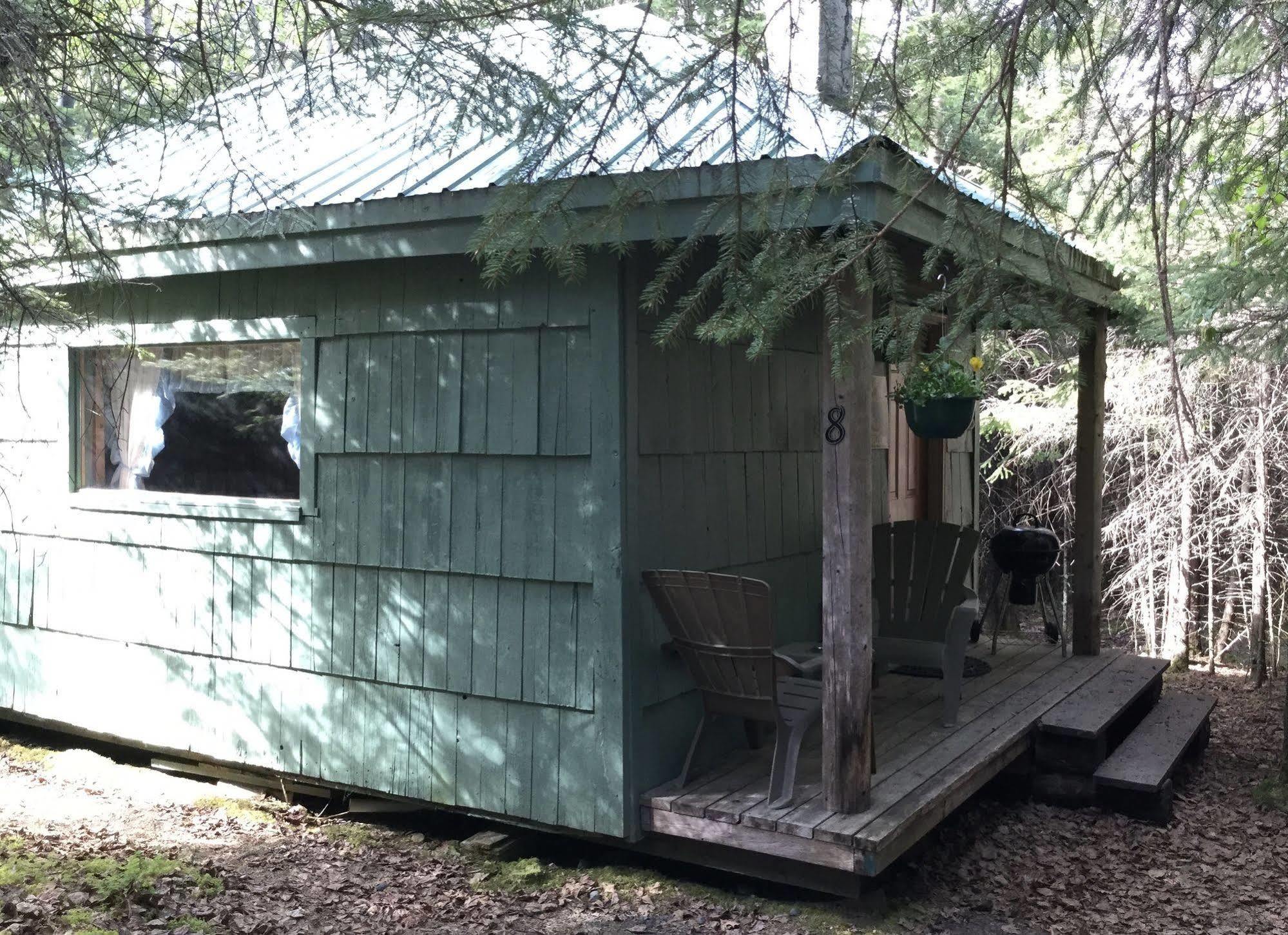 Renfro's Lakeside Retreat Resort