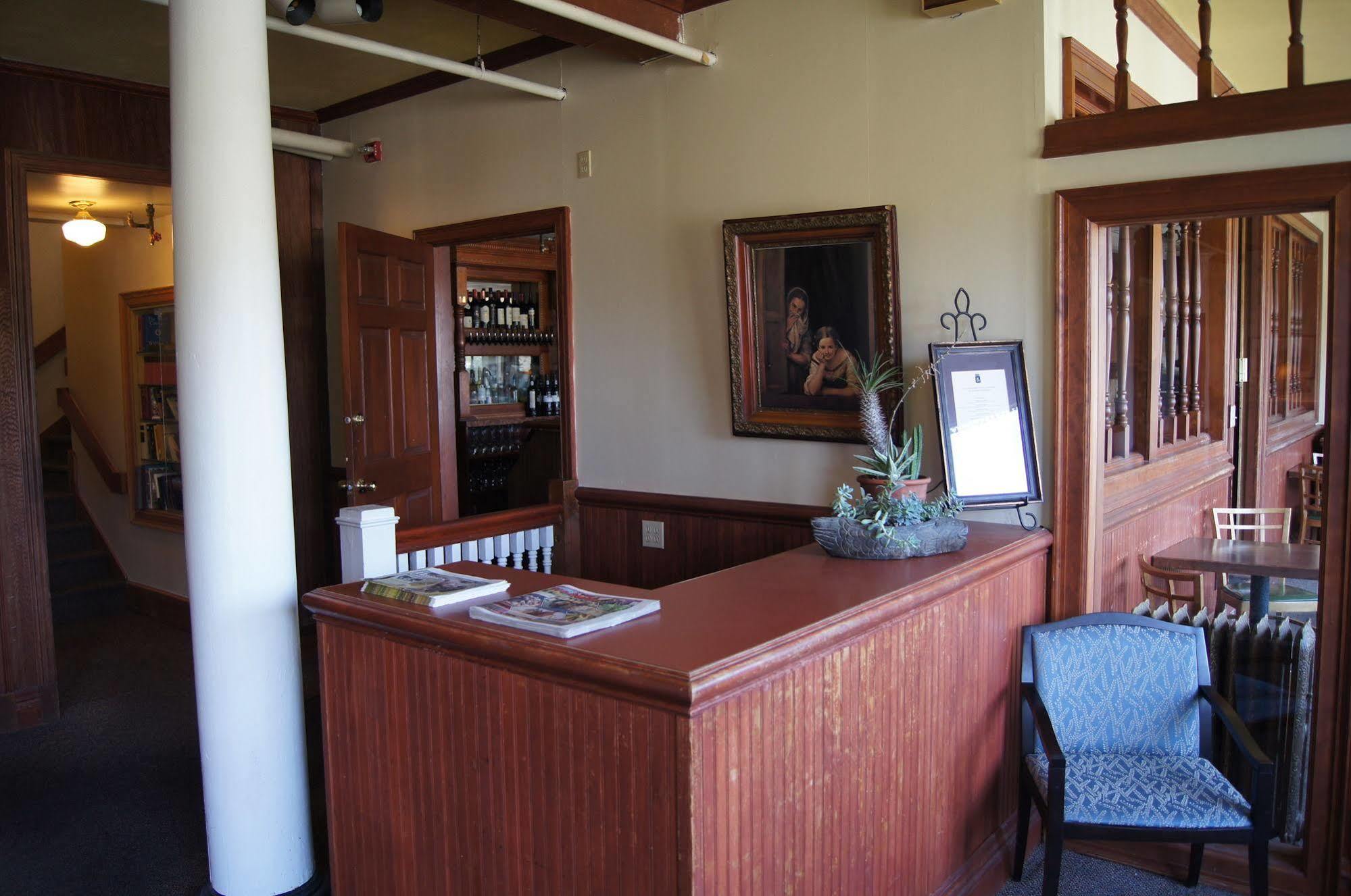 Halsingland Hotel 2*