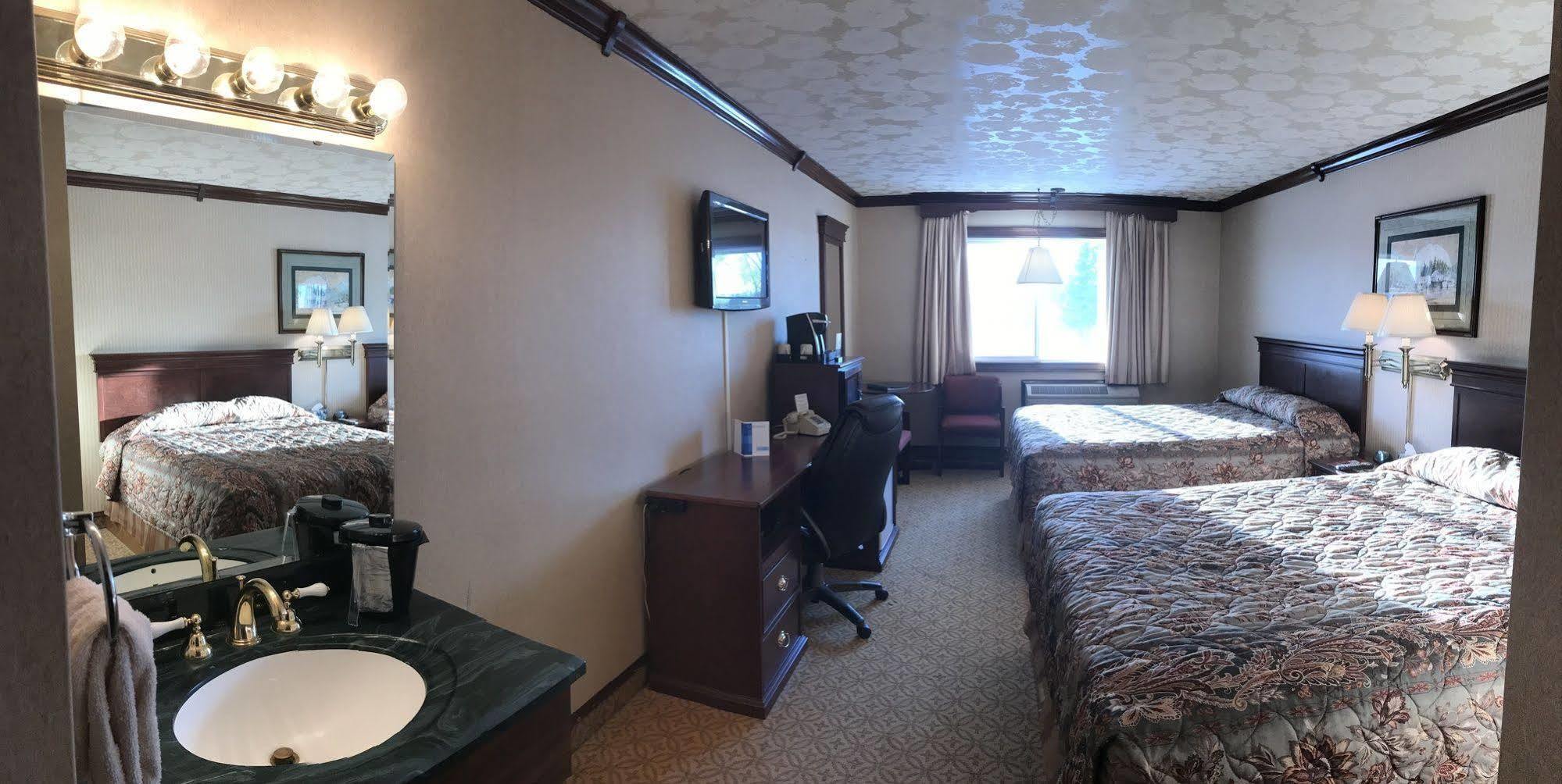 Motel Uptown