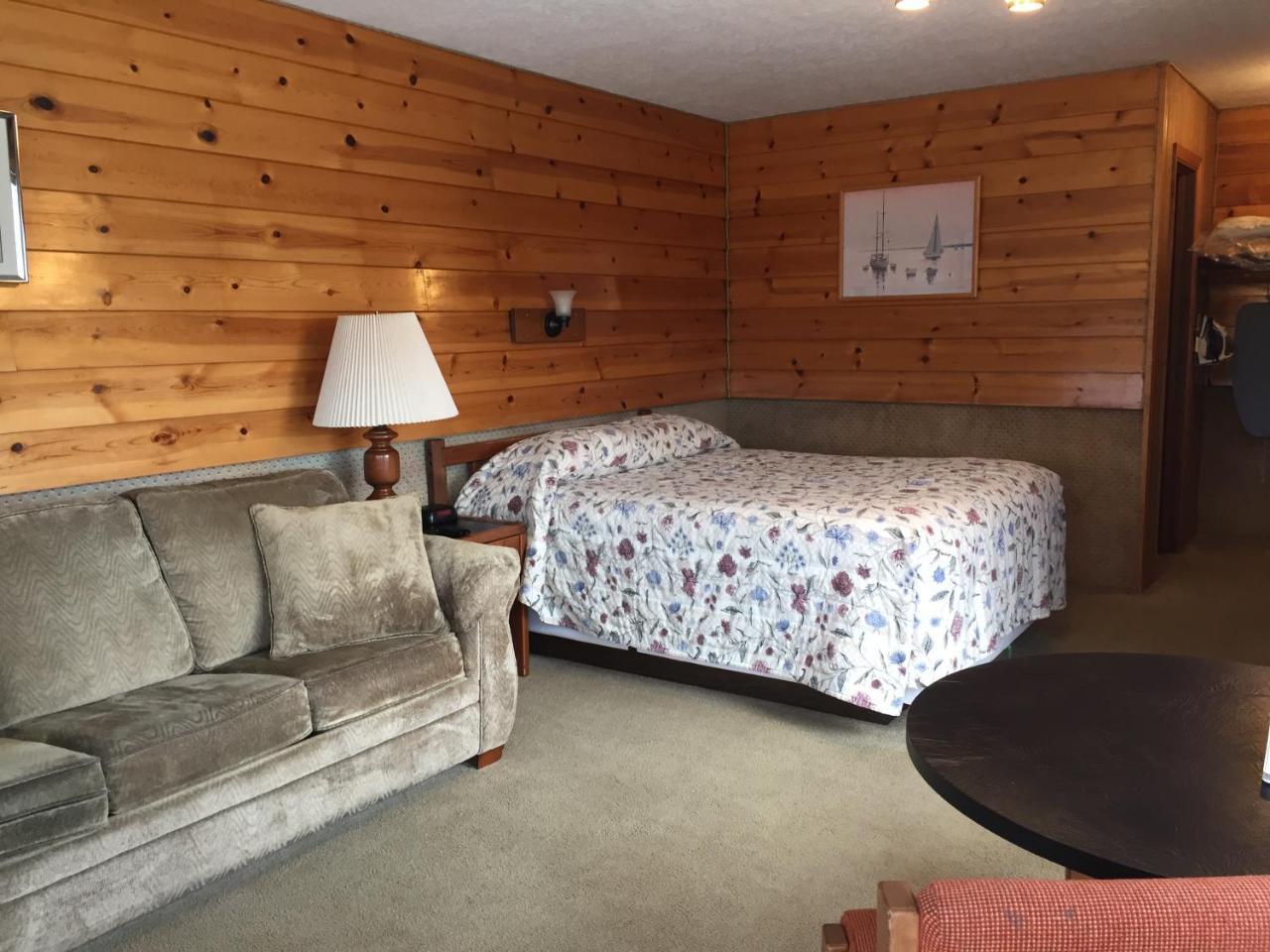 Motel Captain's Choice *