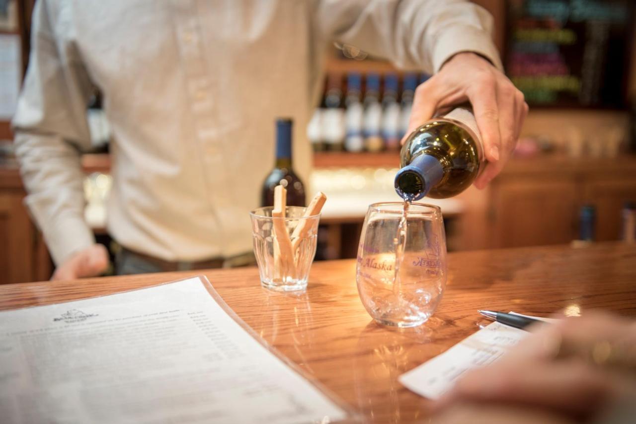 Bear Creek Winery And Lodging