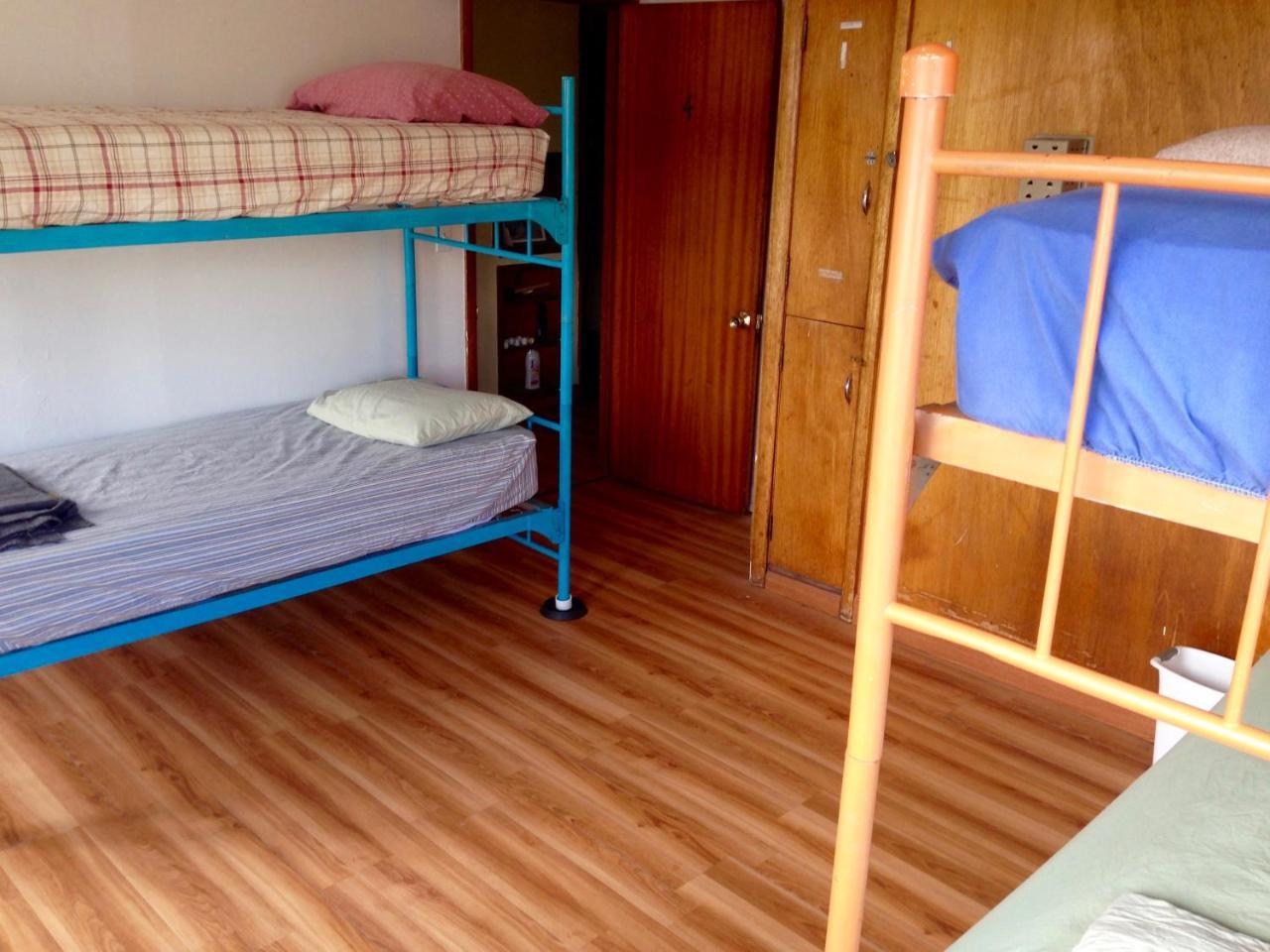 Base Camp Hostel *