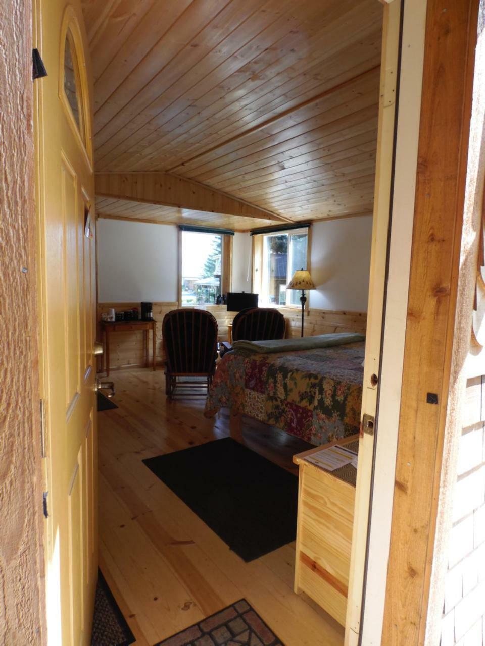 Guest house Angels Rest On Resurrection Bay Llc *