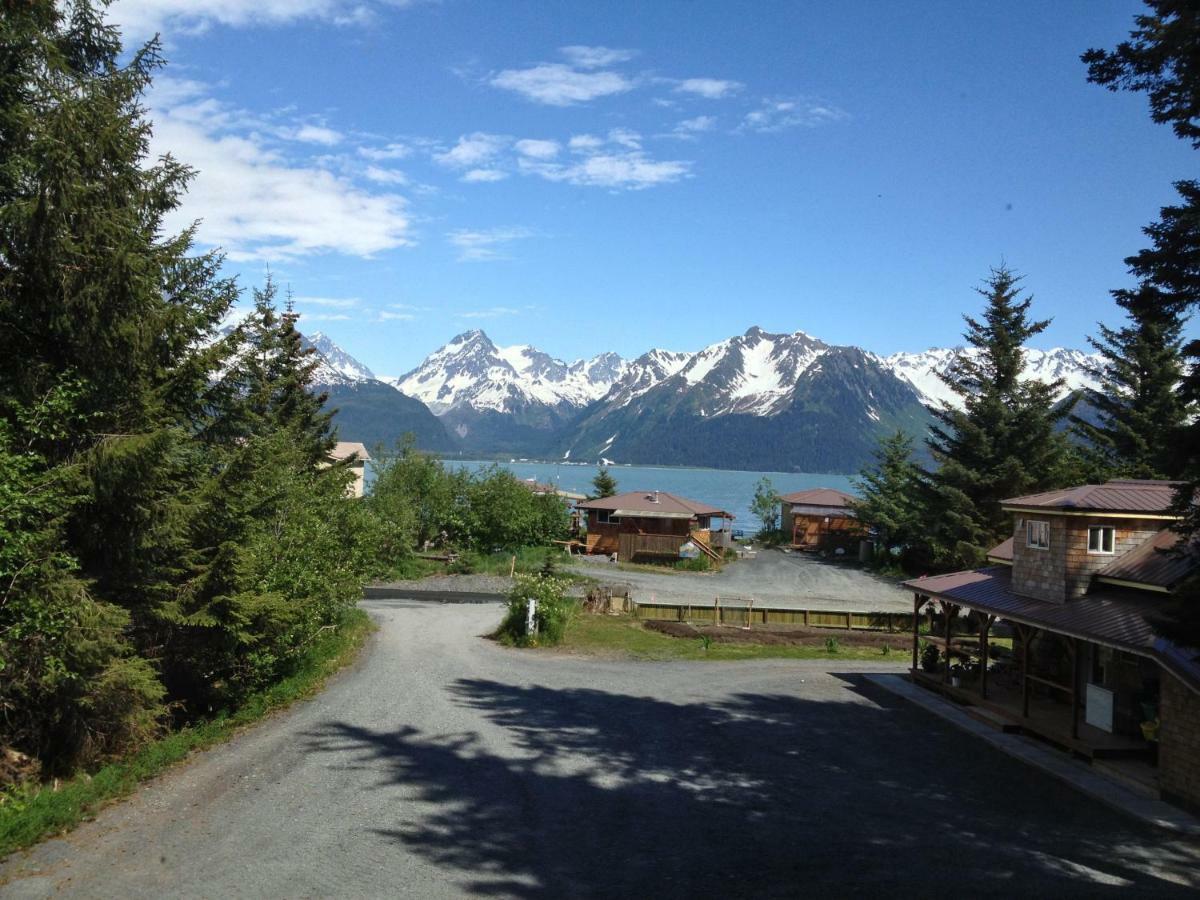 Angels Rest On Resurrection Bay Llc *
