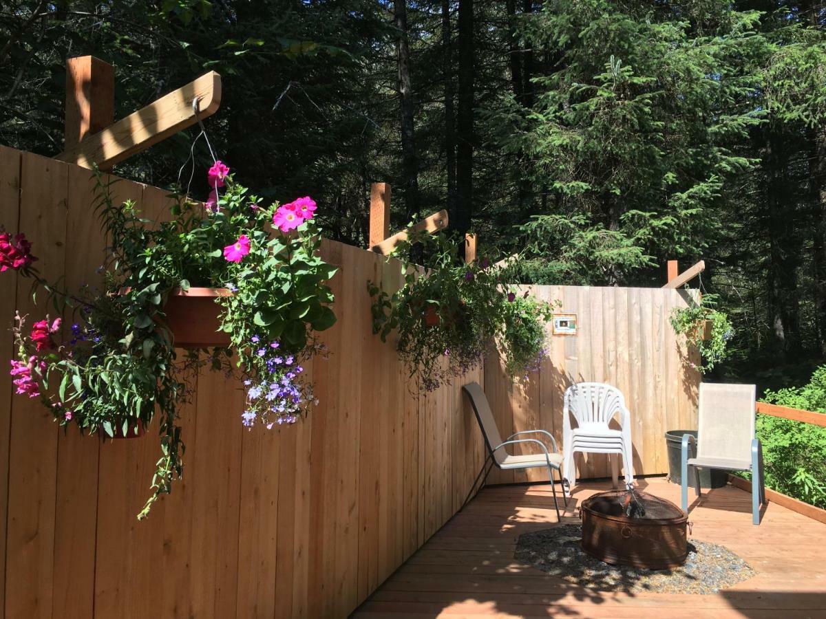 Guest house Angels Rest On Resurrection Bay Llc *