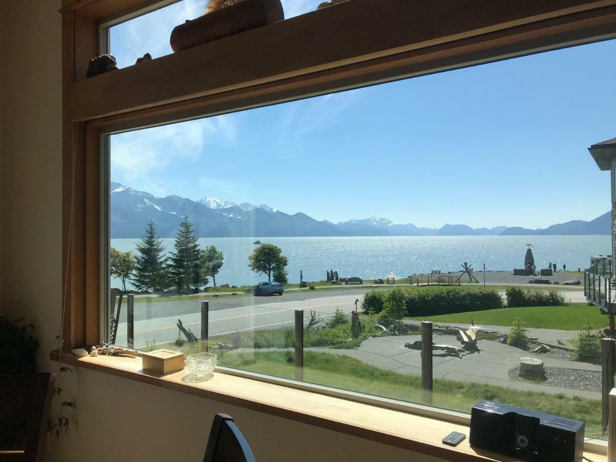 Front Row Bed & Breakfast Seward