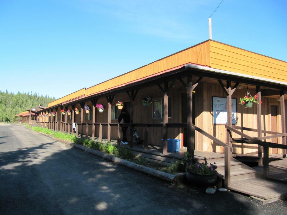 White Moose Hotel