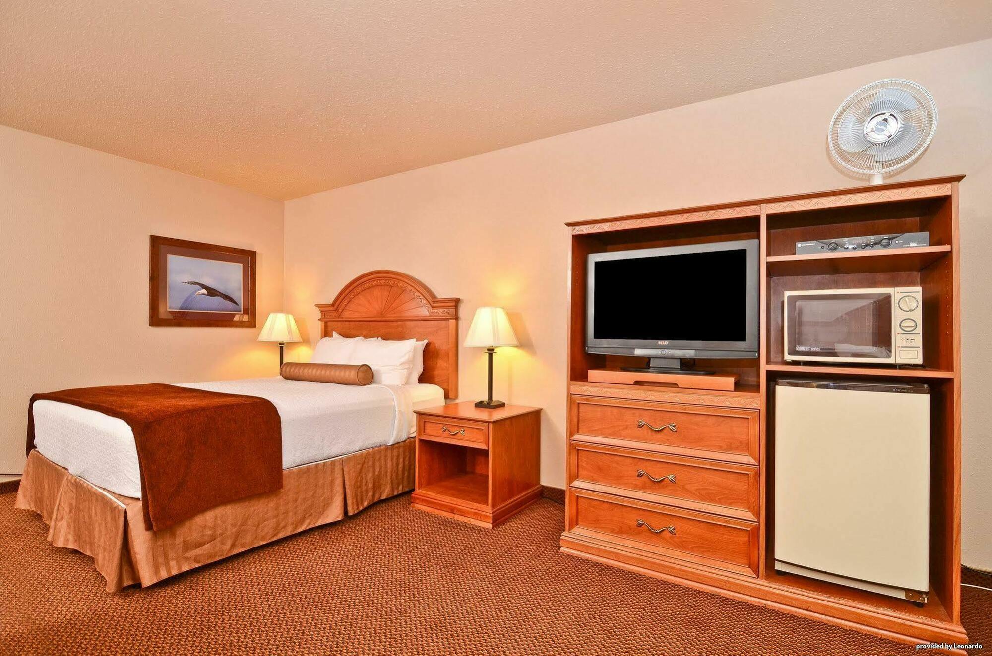 Western Bidarka Hotel Homer