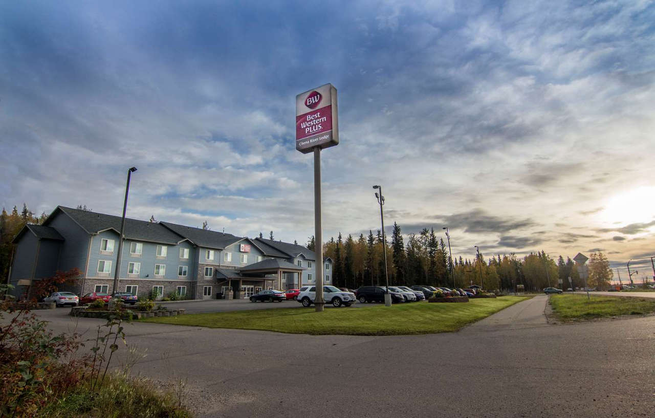 Western Chena River Hotel Fairbanks