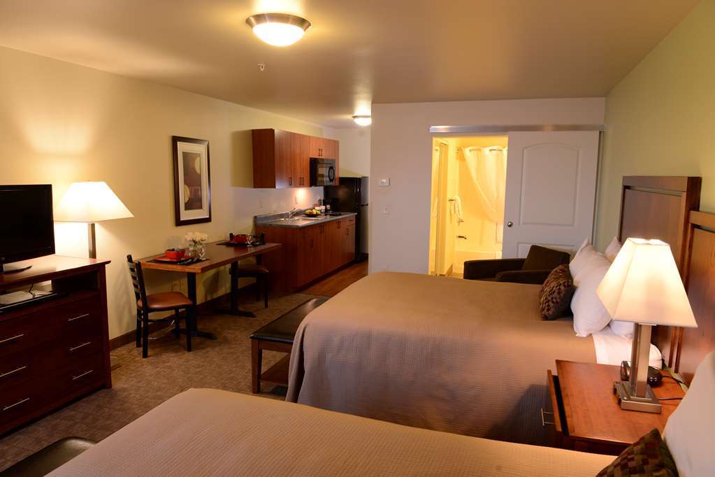 Aspen Hotel 2*