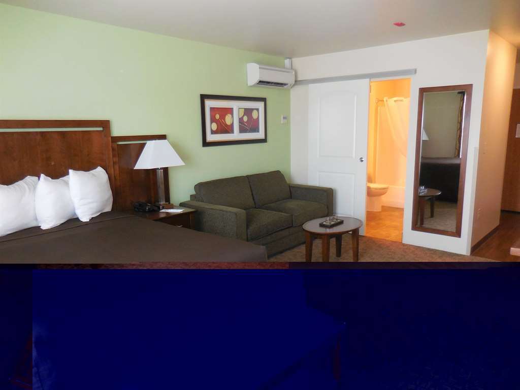 Aspen Hotel 2*
