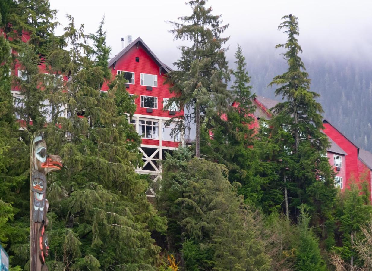 Cape Fox Hotel 4*