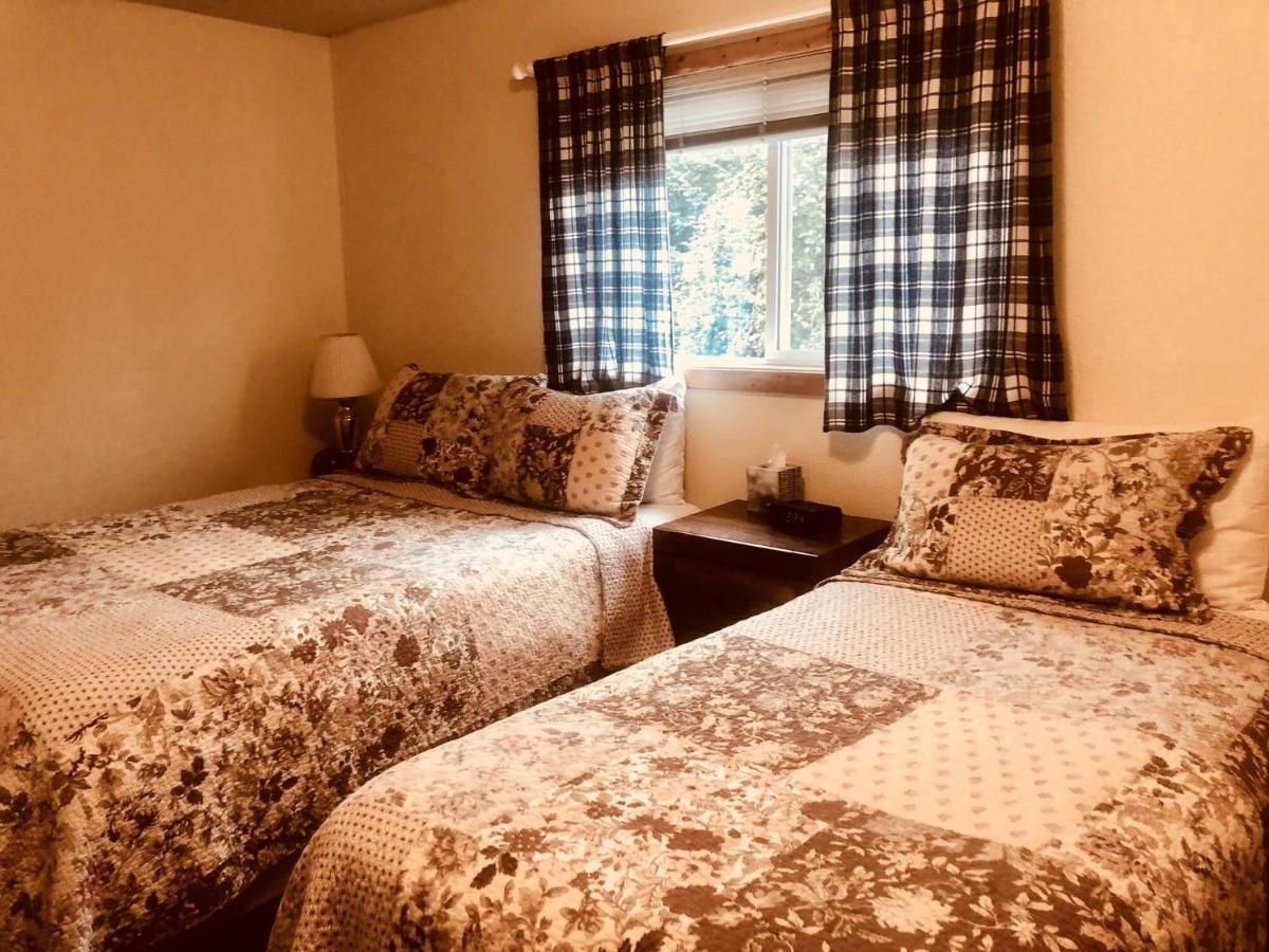 Driftwood Inn 2*
