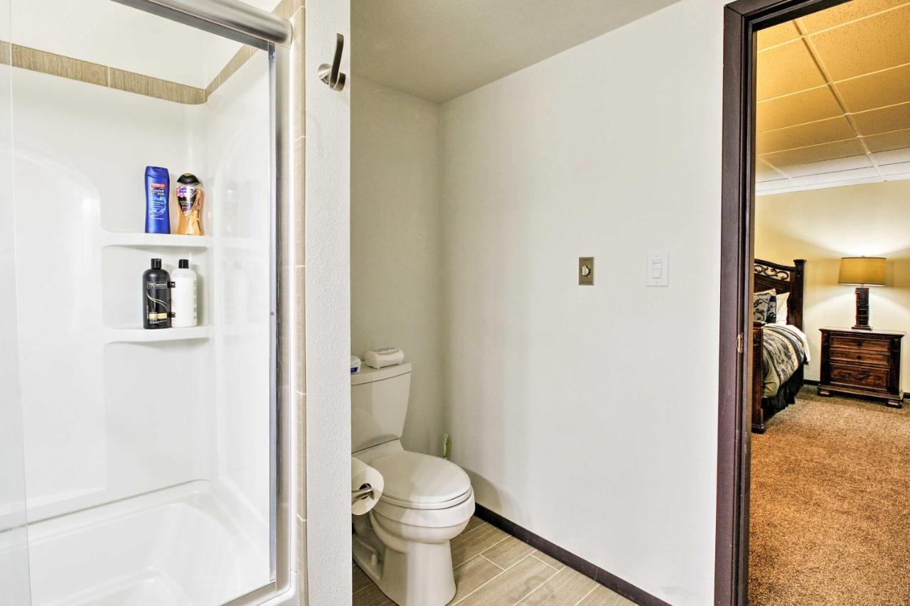 Holiday home Lakefront Unit, 1 Mile To Pioneer Park! Fairbanks