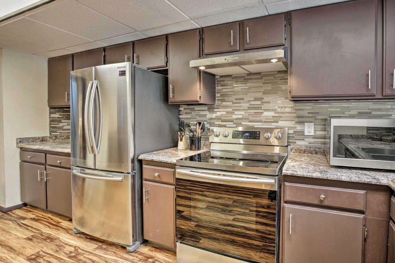 Lakefront Unit, 1 Mile To Pioneer Park!