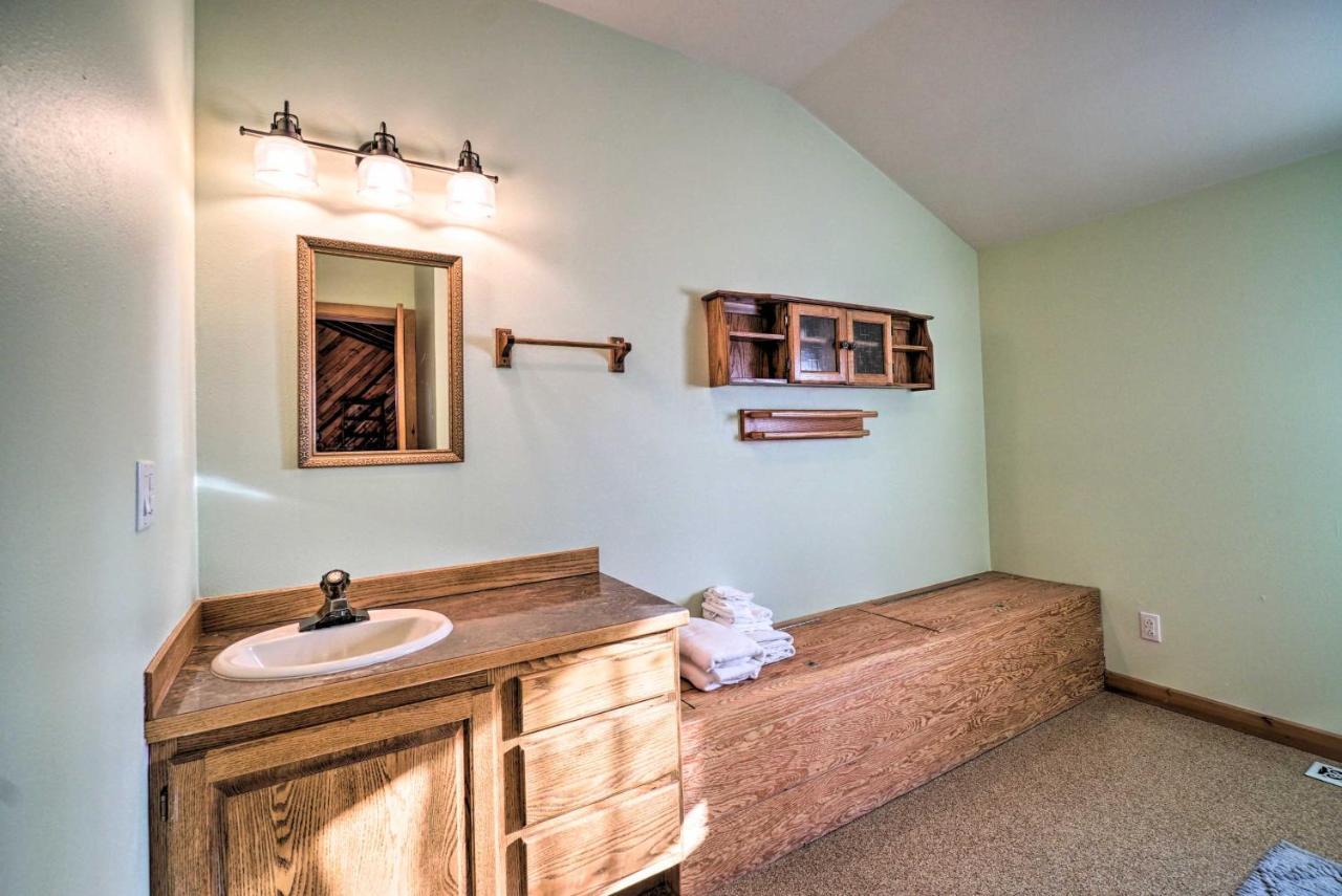 Holiday home On Peninsula Family And Group Friendly! *