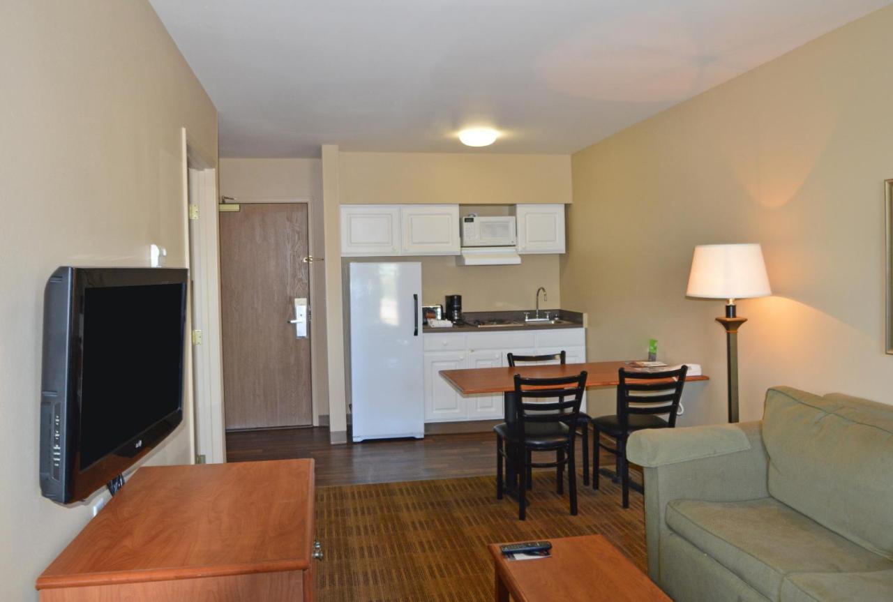 Hotel Extended America - - Midtown Anchorage