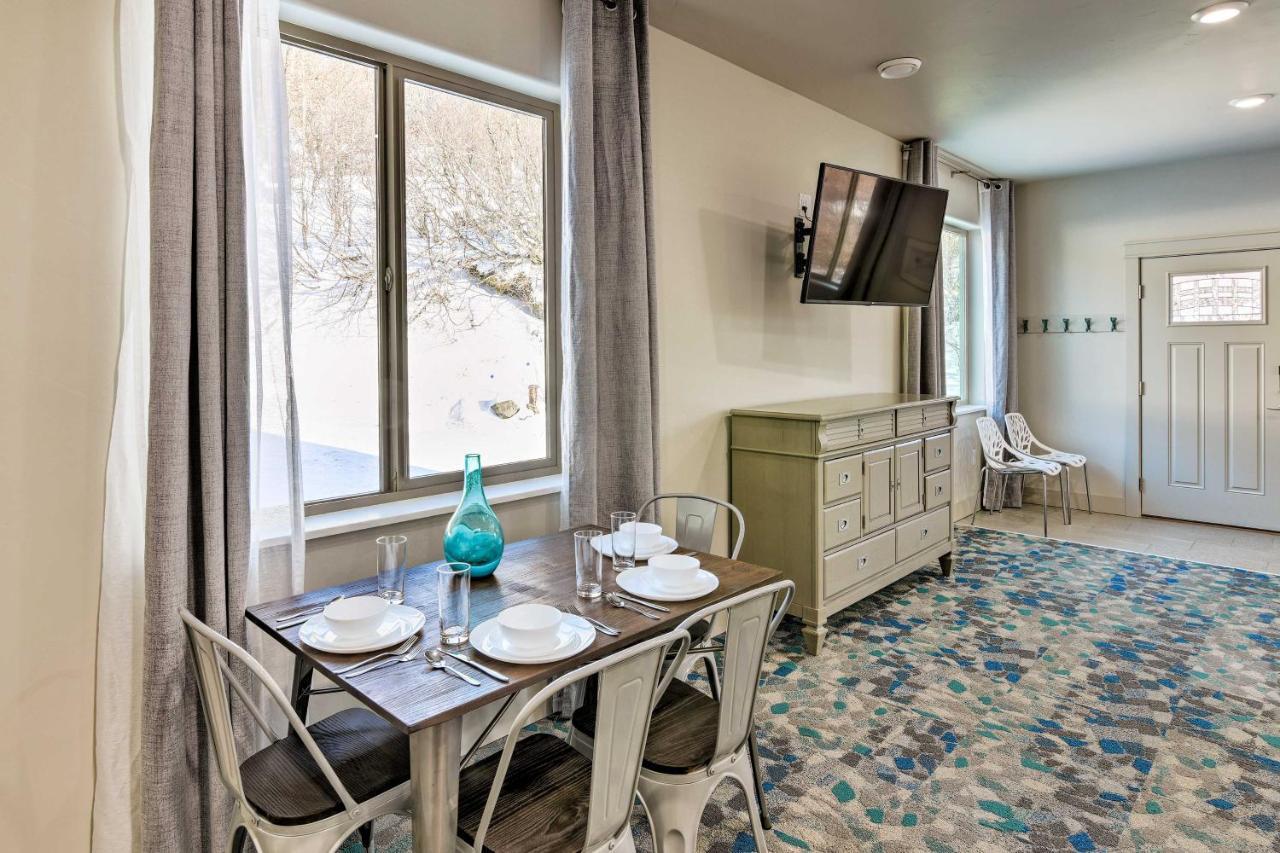 Escape About 14 Miles From Downtown! Apartment *