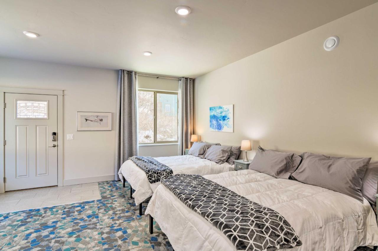 Escape About 14 Miles From Downtown!