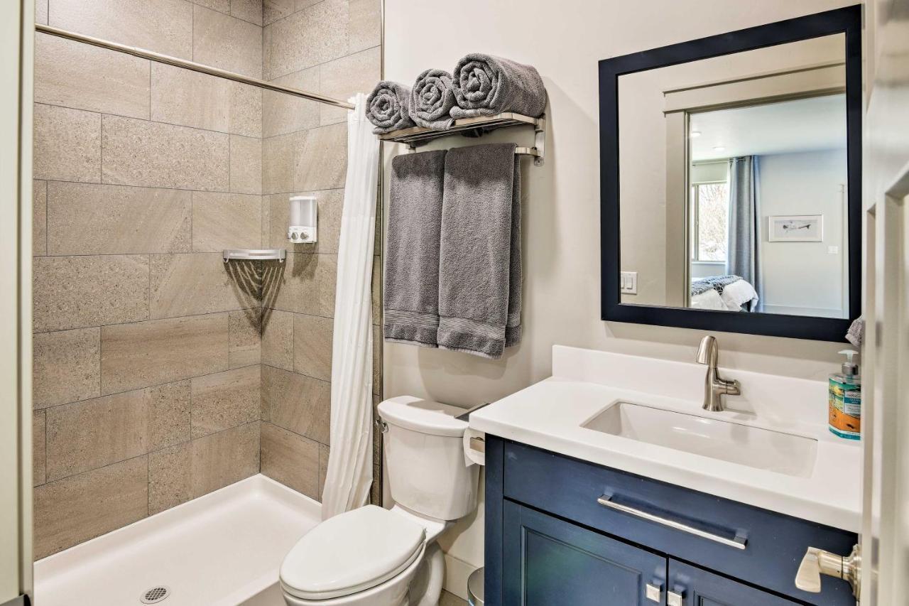 Escape About 14 Miles From Downtown! * Anchorage