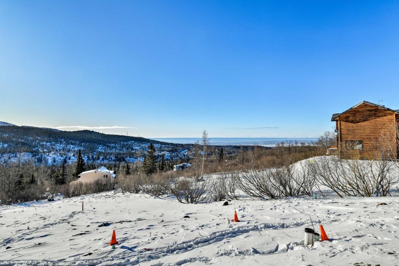 Escape About 14 Miles From Downtown! *