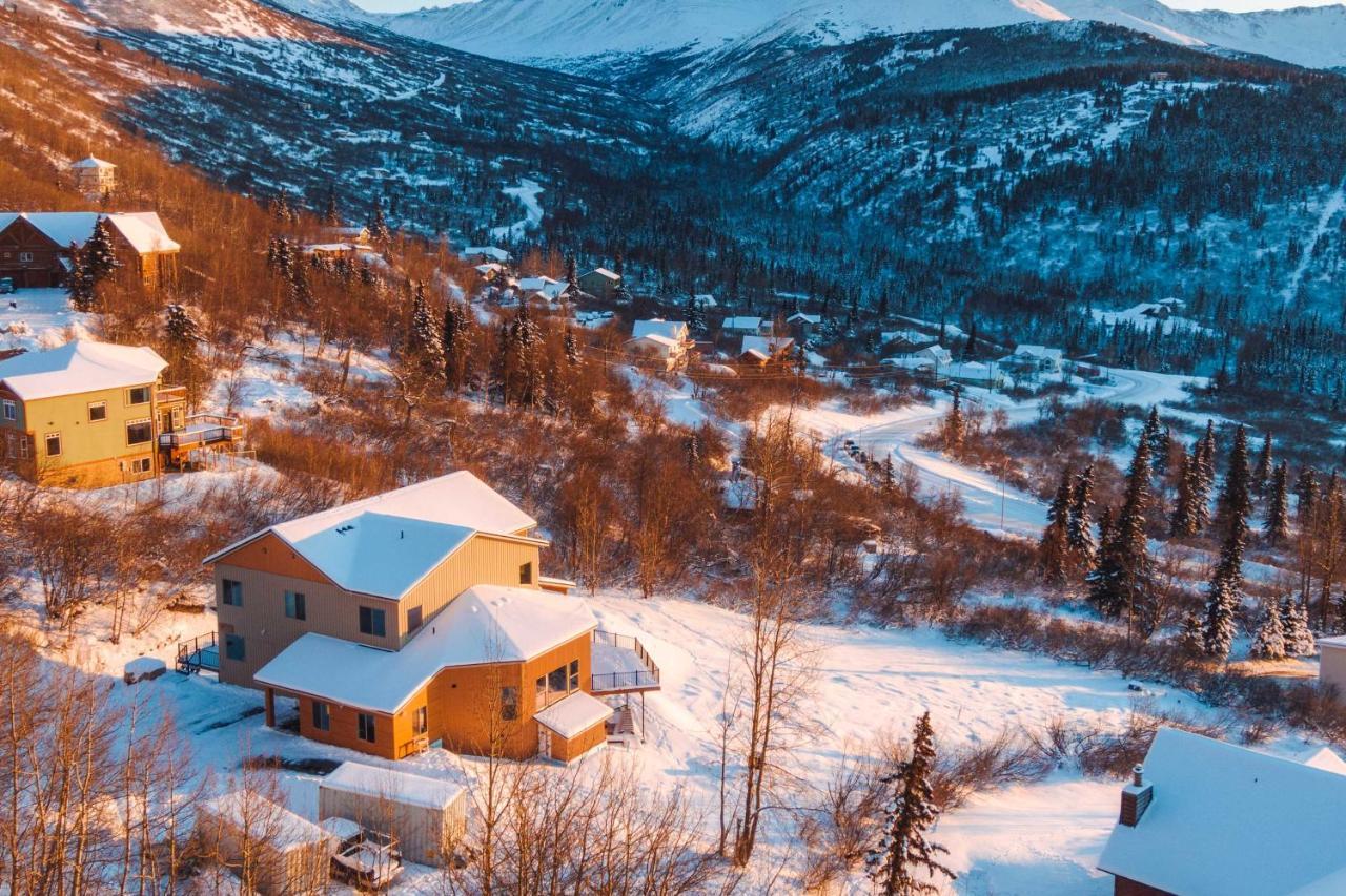 Escape About 14 Miles From Downtown! Apartment Anchorage