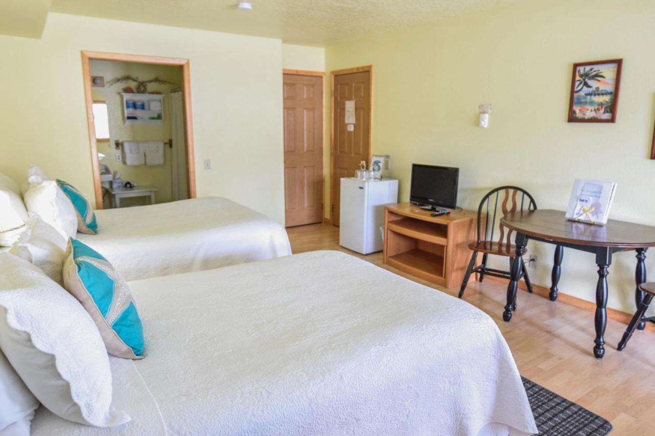 Motel Sea Treasures 3*