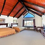 Alex Hotel And Suites