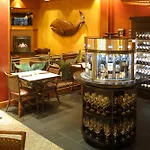 The Hotel Captain Cook