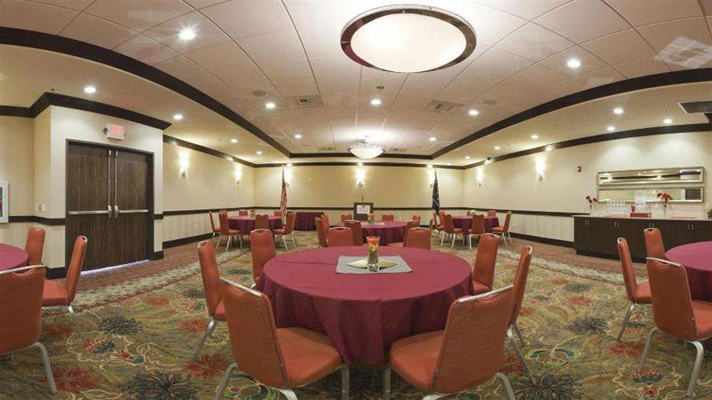 Hotel Crowne Plaza Anchorage-midtown By Ihg 4*