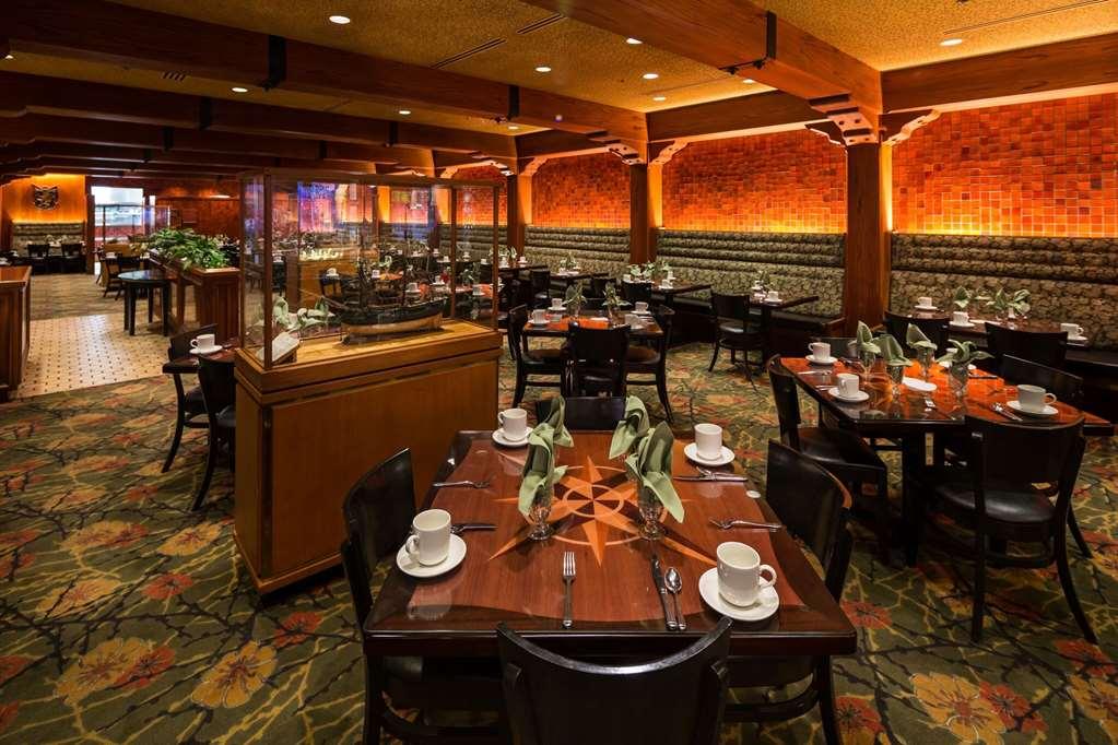 The Captain Cook Hotel 4*