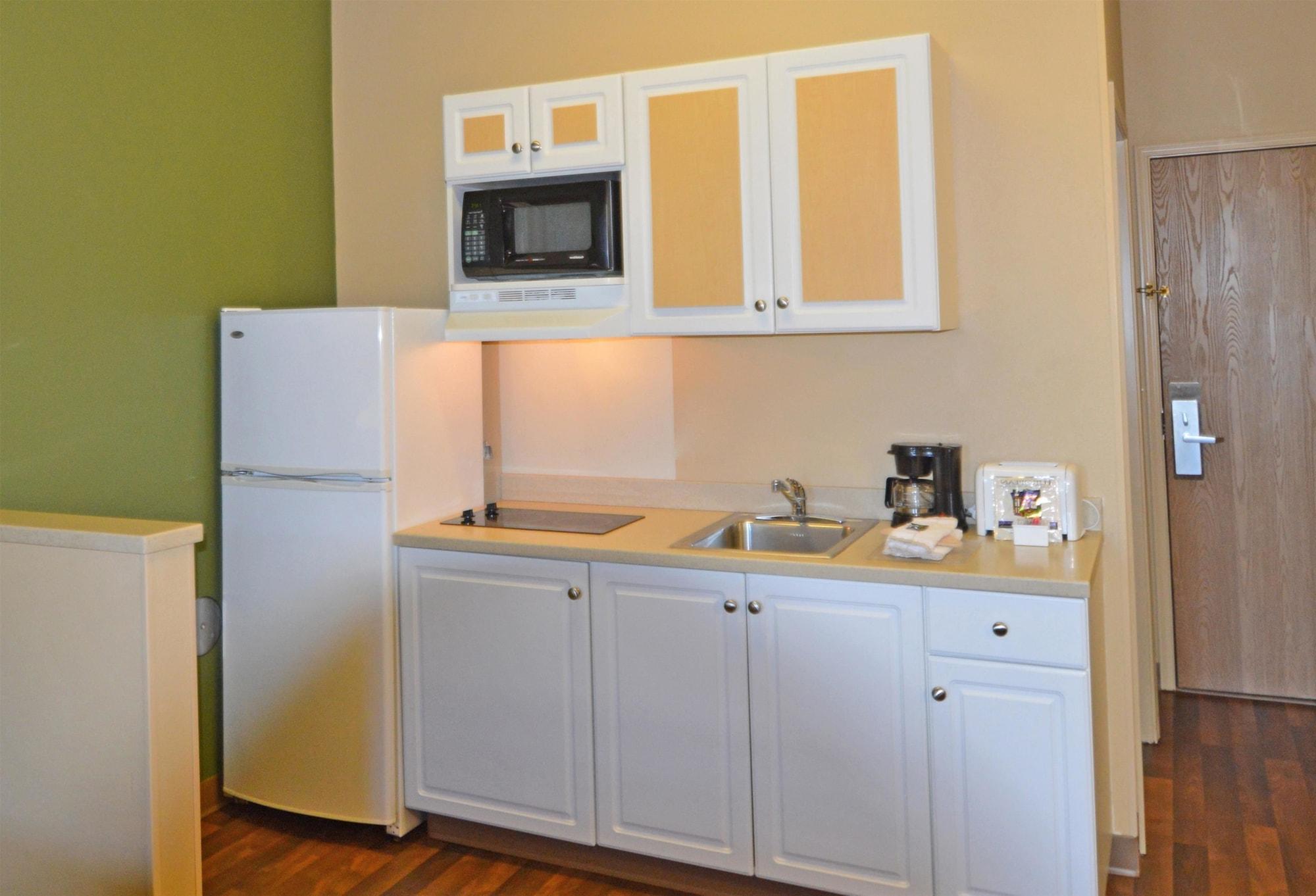 Extended America - - Downtown Hotel 2*