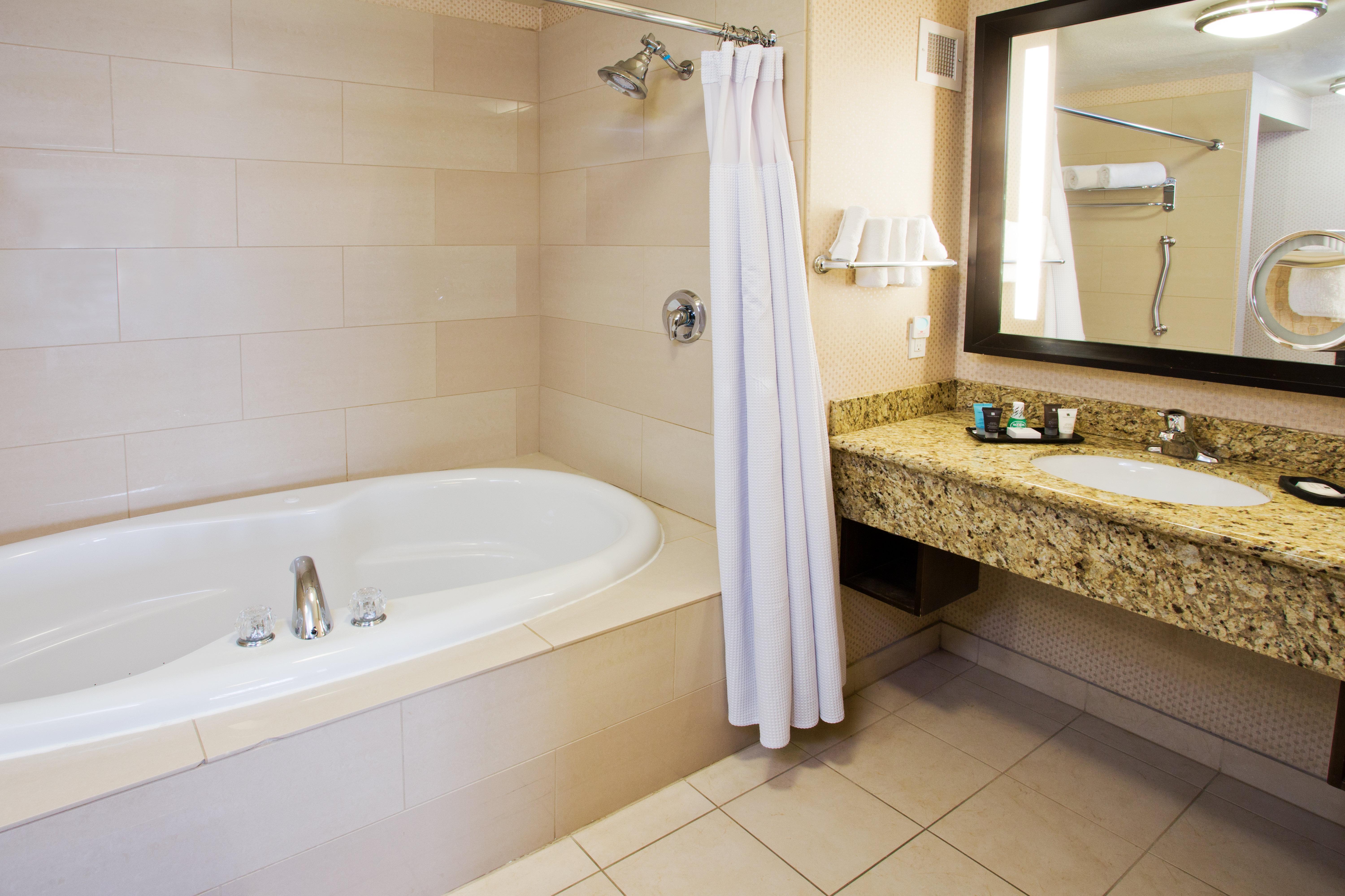 Hotel Crowne Plaza Anchorage-midtown By Ihg 4*